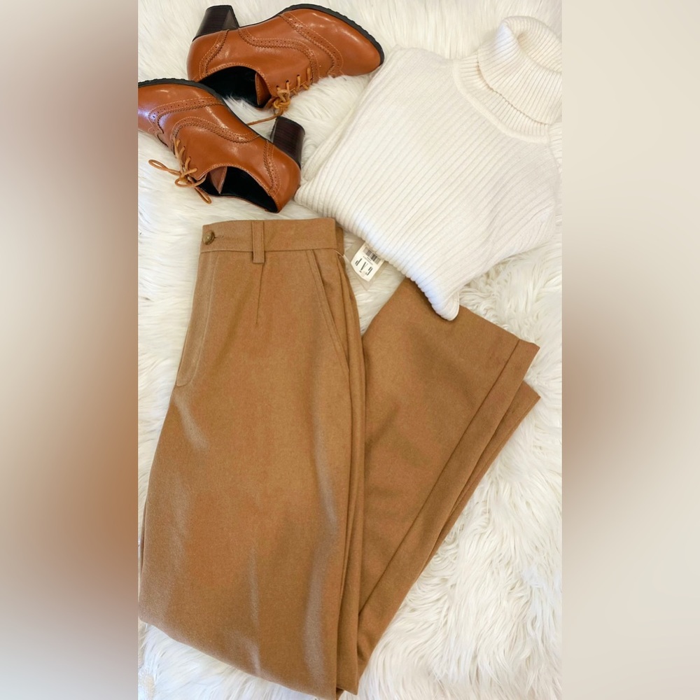 New With Tags GAP Vintage Camel / Tan Straight Leg Wool Trousers Size 8